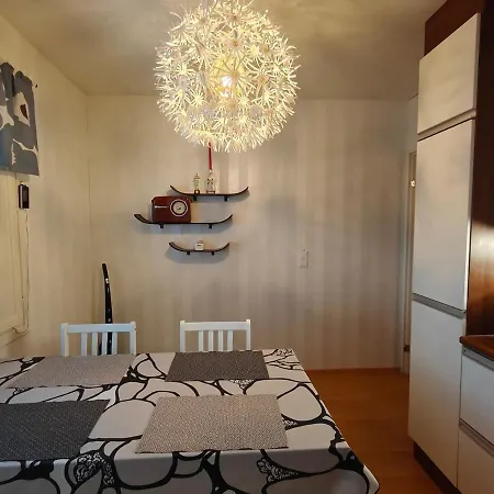 Peaceful And Spacious With Free Parking