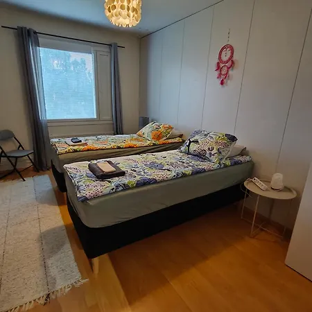 Peaceful And Spacious With Free Parking *