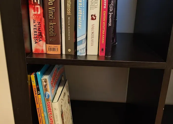 Peaceful And Spacious With Free Parking *