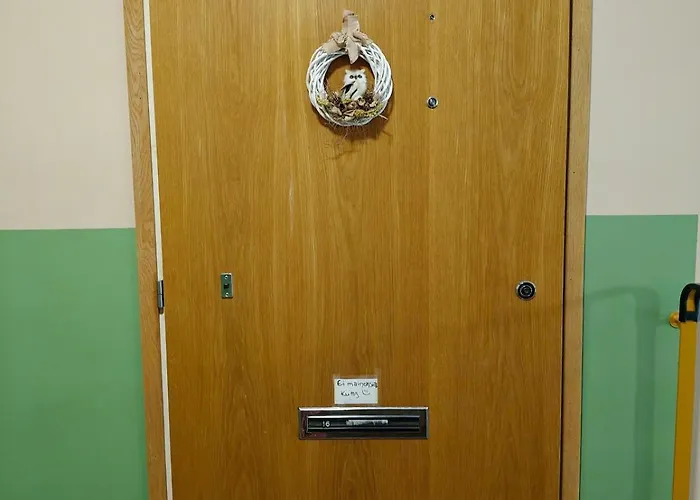 Peaceful And Spacious With Free Parking *